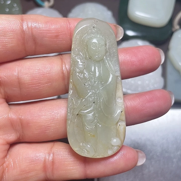 和田玉未镶嵌颈饰