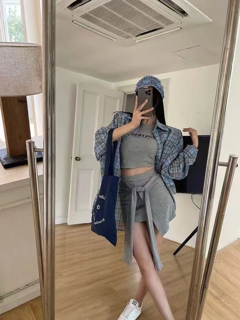 洁哥 新品韩版慵懒风格子衬衫➕吊带裙子三件套套装