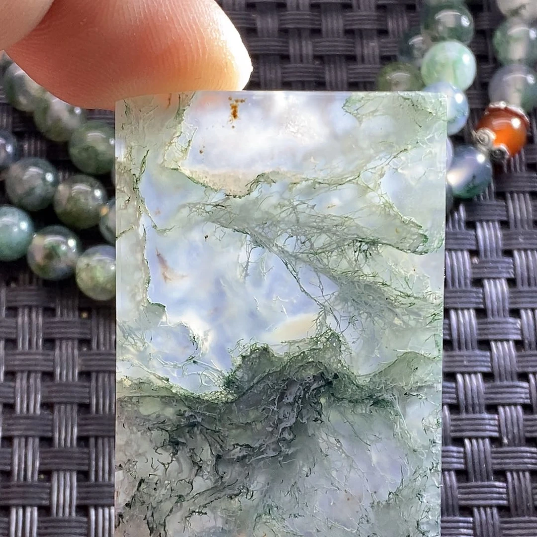 未镶嵌颈饰玛瑙/玉髓老****了
