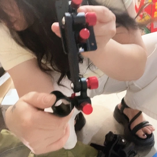 钓箱拐角炮台架黑红微瑕的