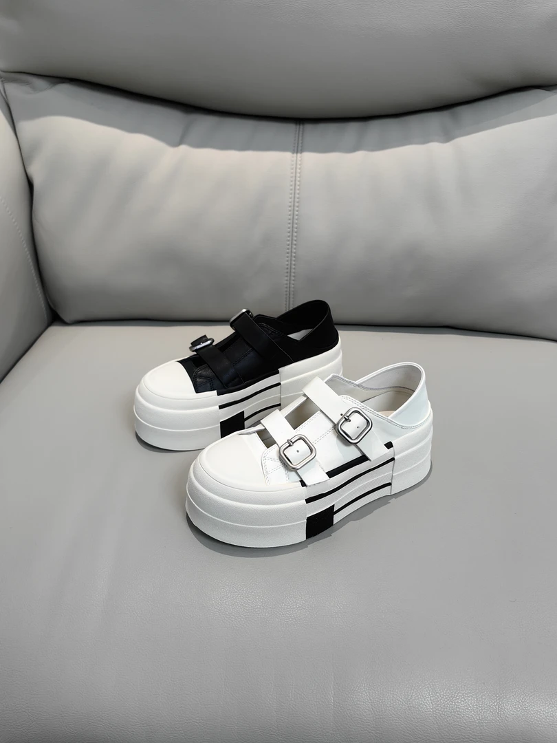 欧货2025新款增高厚底时尚休闲松糕鞋皮带扣后跟可踩两穿真皮板鞋