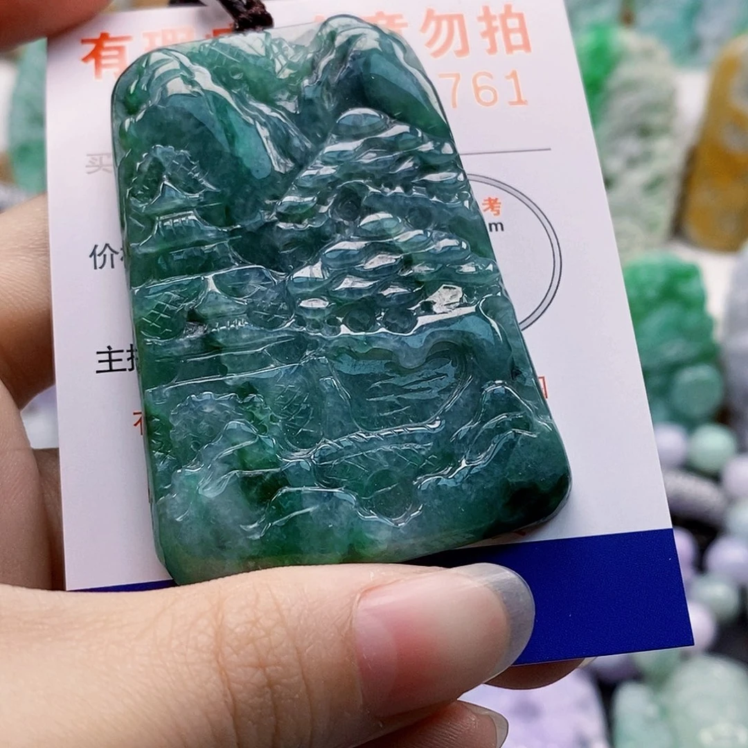 吊坠(不含链)未镶嵌翡翠