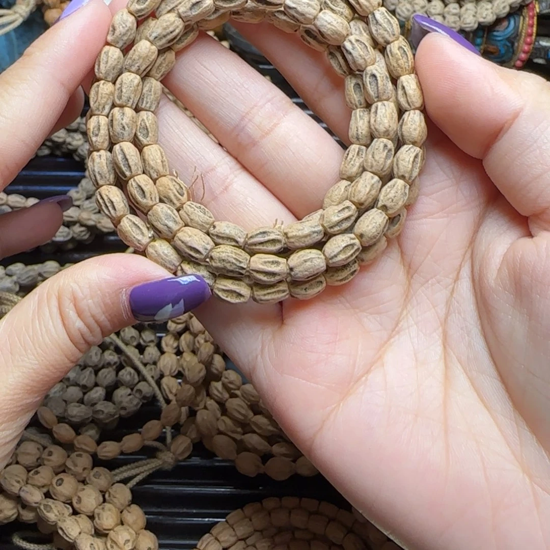 潘***铺吊坠柏香籽/百香籽