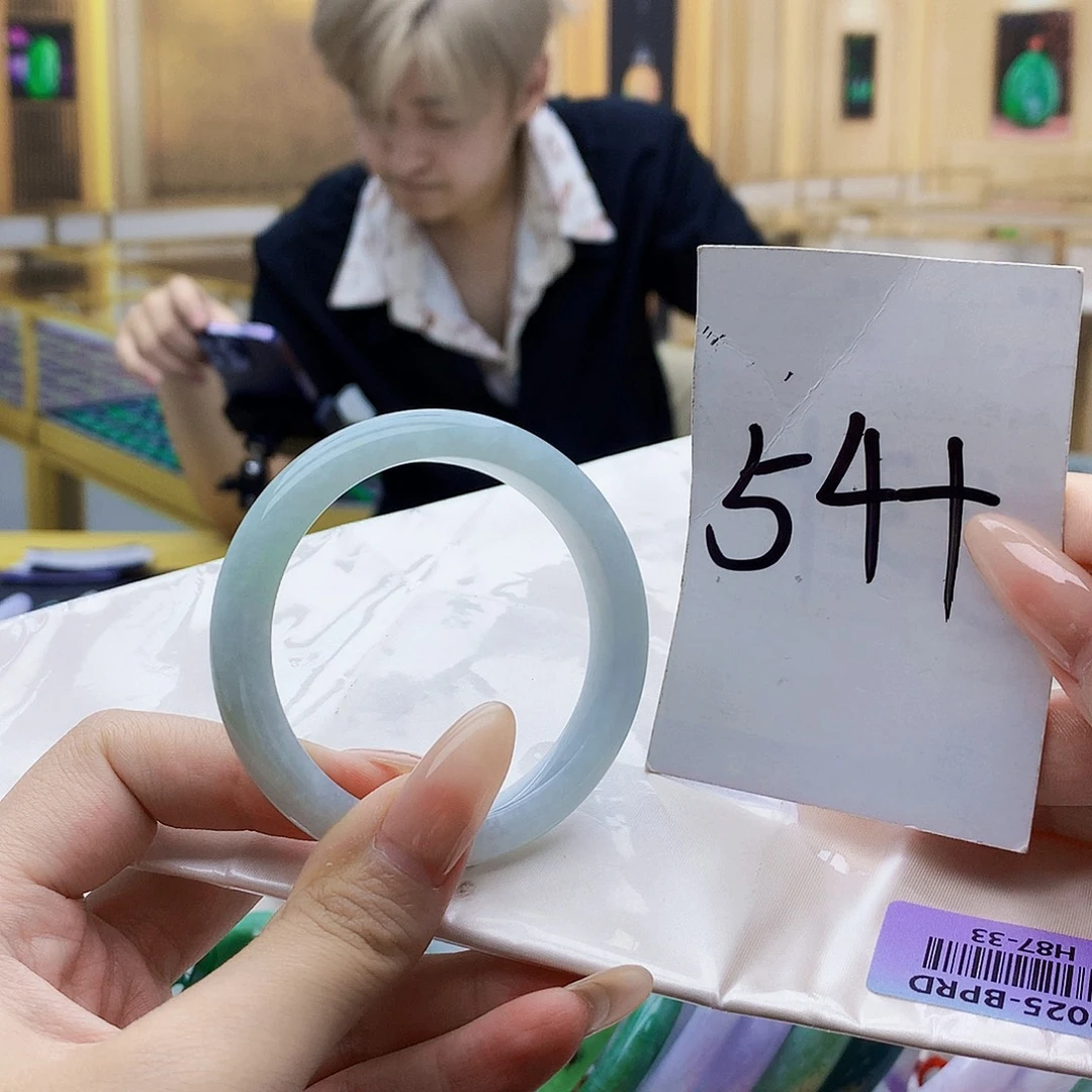 翡翠手镯未镶嵌0087799000