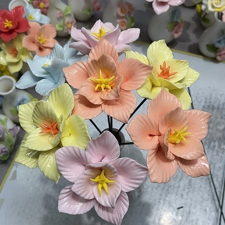 啊***。陶瓷纯手工捏花设计