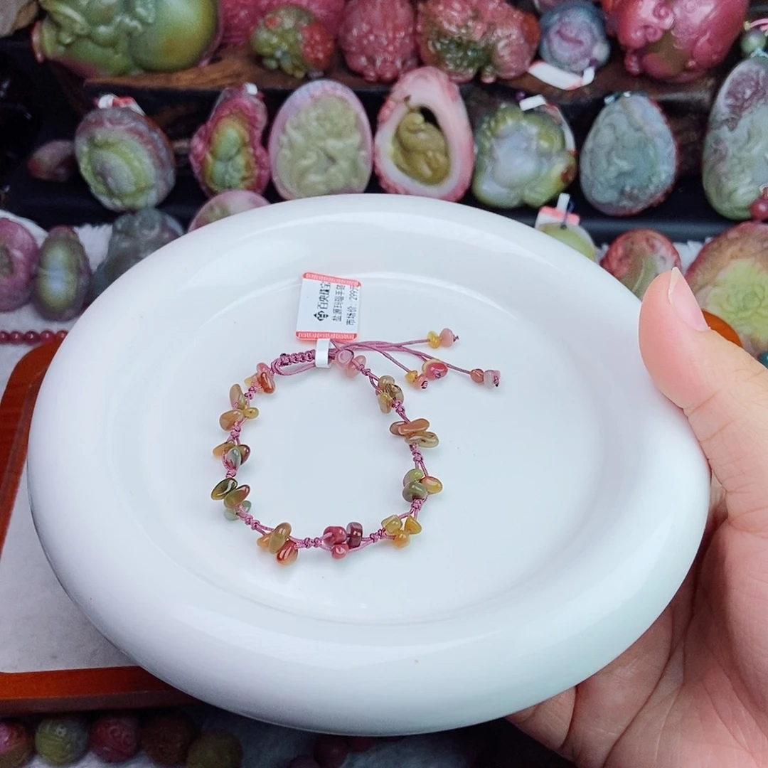 未镶嵌石英质玉（盐源）珠宝半成品