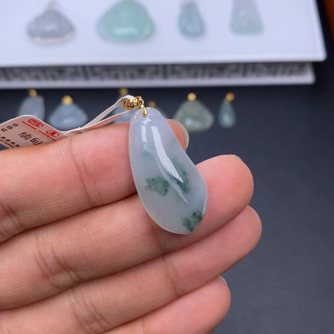 翡翠18K金镶嵌吊坠(不含链)