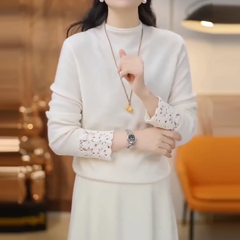 法式镂空半高领针织衫女2025冬季新款气质洋气宽松显瘦减龄上衣