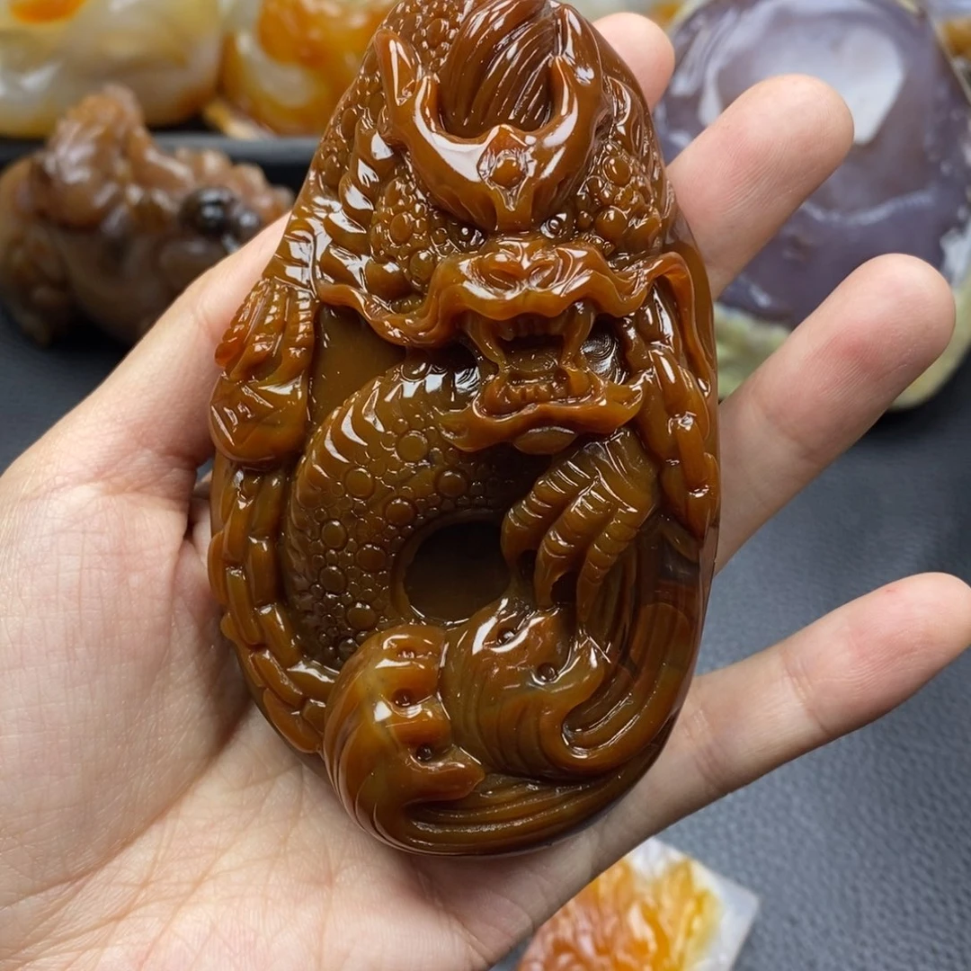 玛瑙/玉髓未镶嵌珠宝奇石