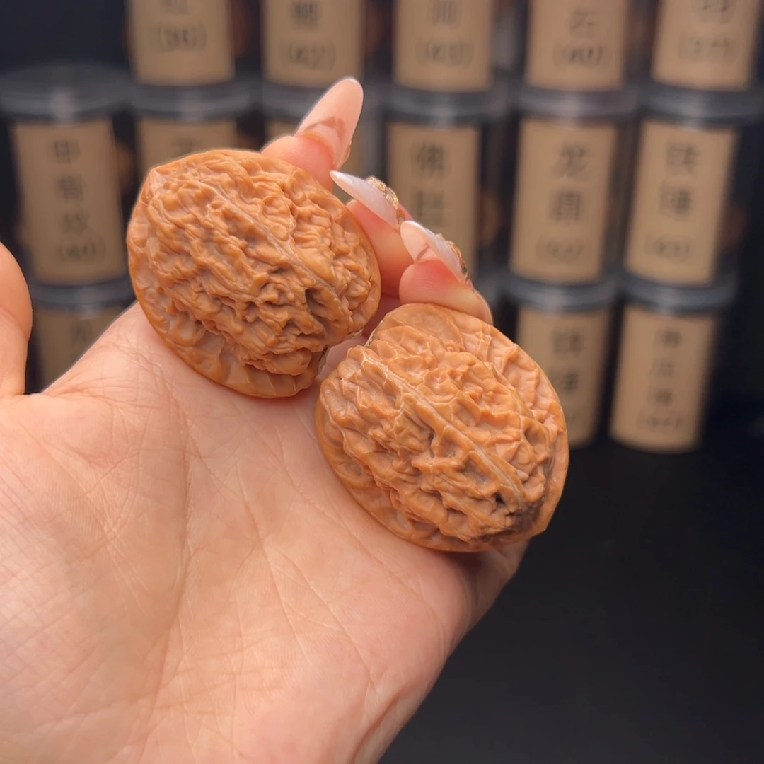 F***t吊坠文玩核桃红莲