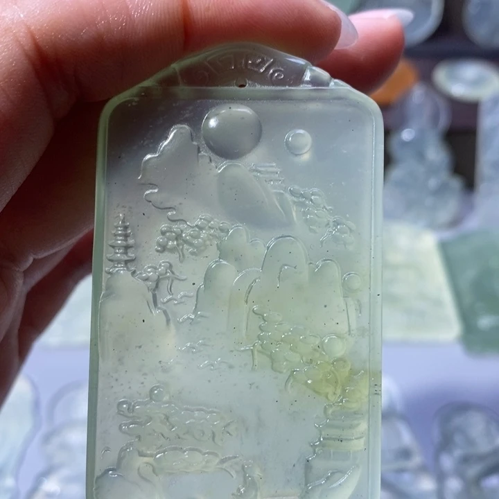 岫玉未镶嵌吊坠吊坠