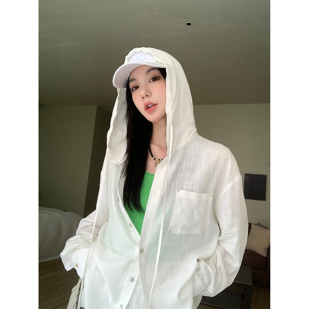 区区欧阳连帽白色衬衫女夏季新款设计感小众宽松衬衣防晒长袖上衣
