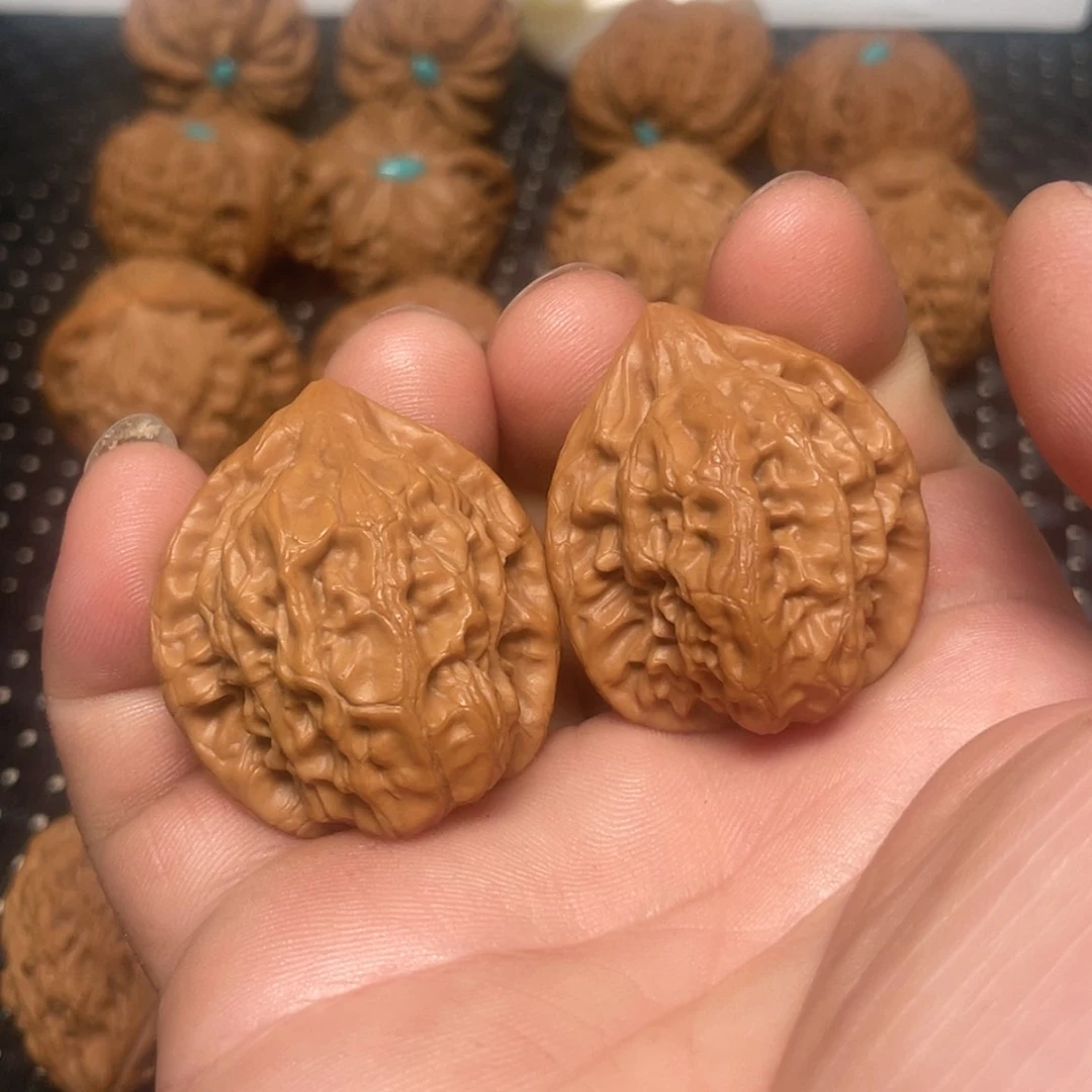 【闪购商品】文玩核桃把件34野生核桃