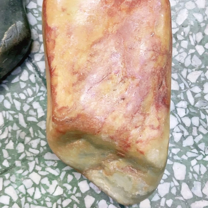 萌***园和田玉（糖玉）未镶嵌车挂