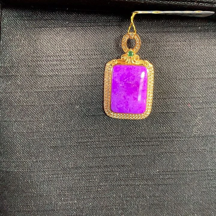 苏纪石（舒俱来）18K金镶嵌吊坠(不含链)