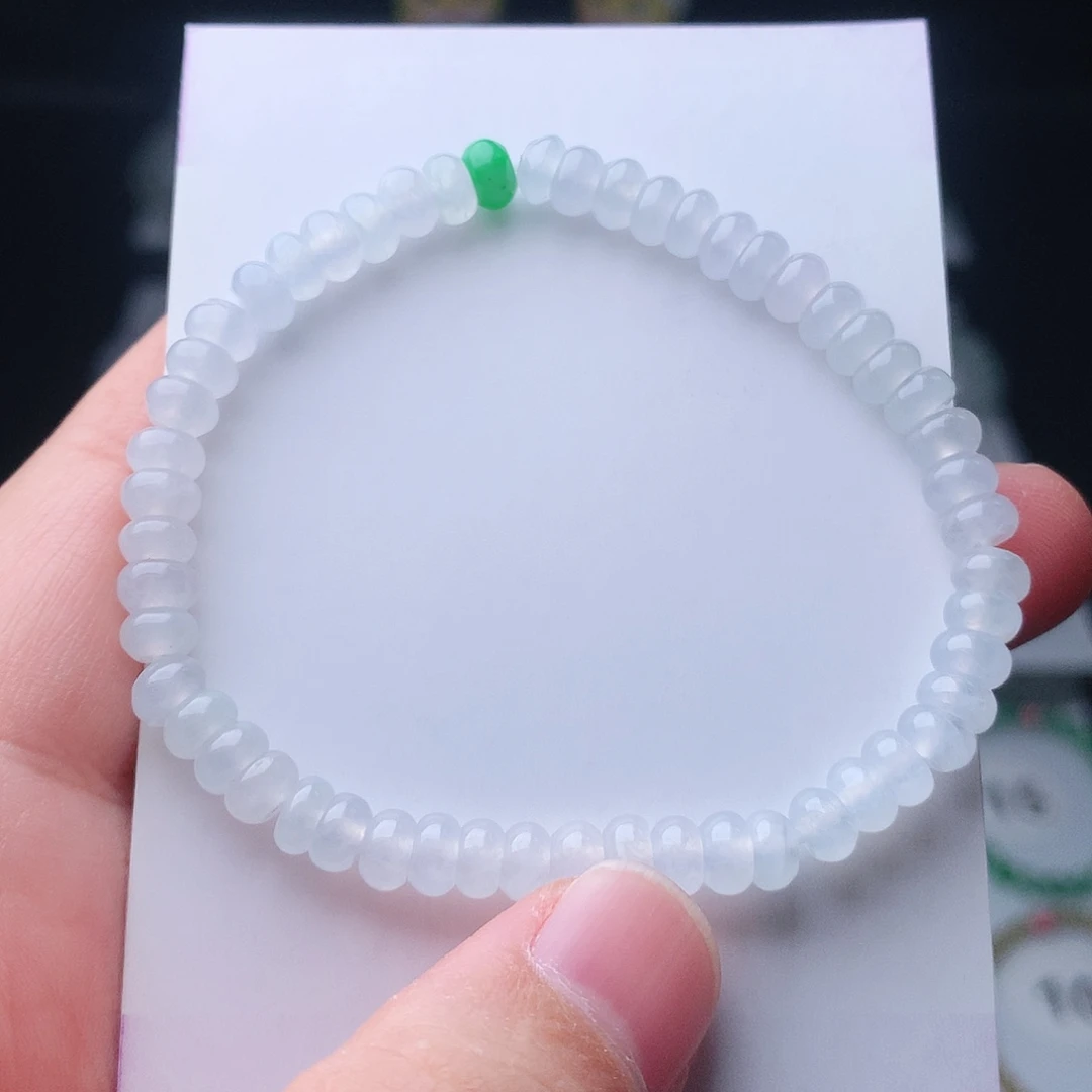 翡翠未镶嵌手链翡翠