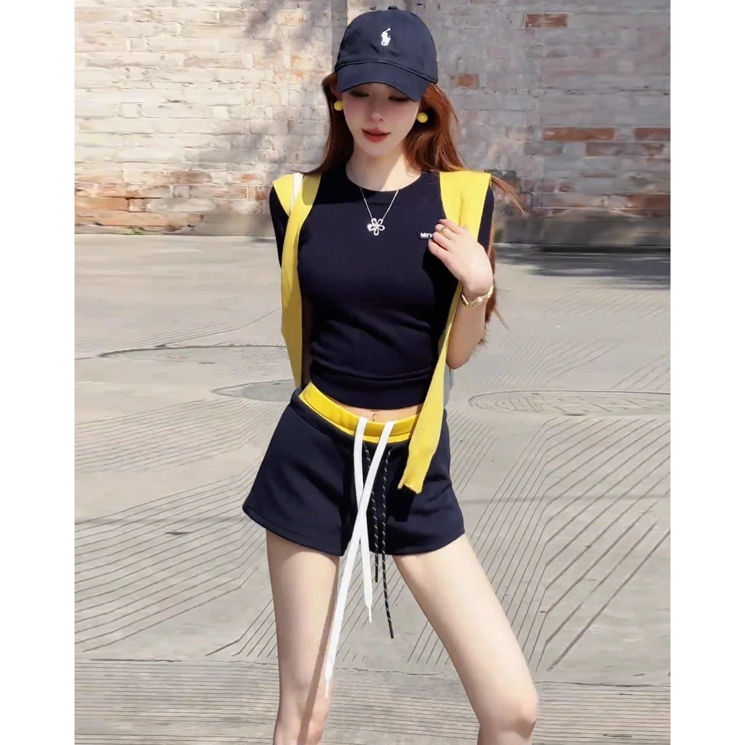 【高智老钱】辣妹炸街套装夏季披肩短袖T恤上衣拼色腰头短裤三件套