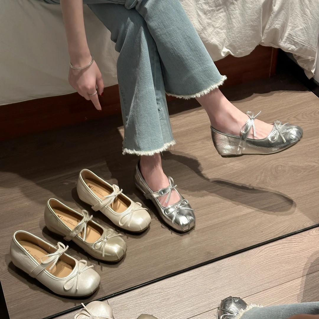 贾不假凉鞋女2025新款夏季明星同款蝴蝶结配裙子增高日系玛丽珍鞋