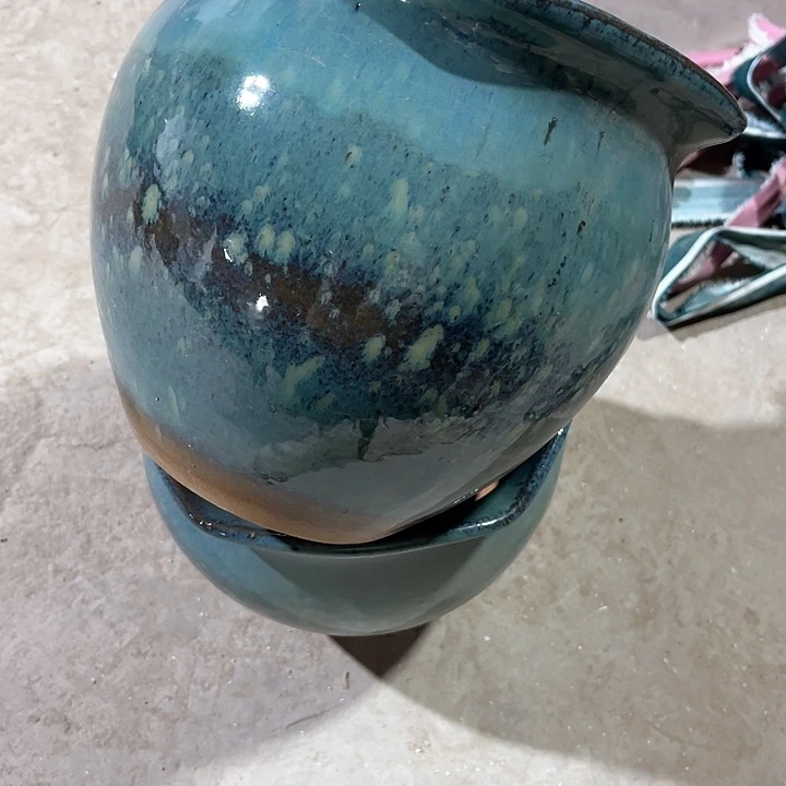 红陶口径19高度19两只小瑕疵