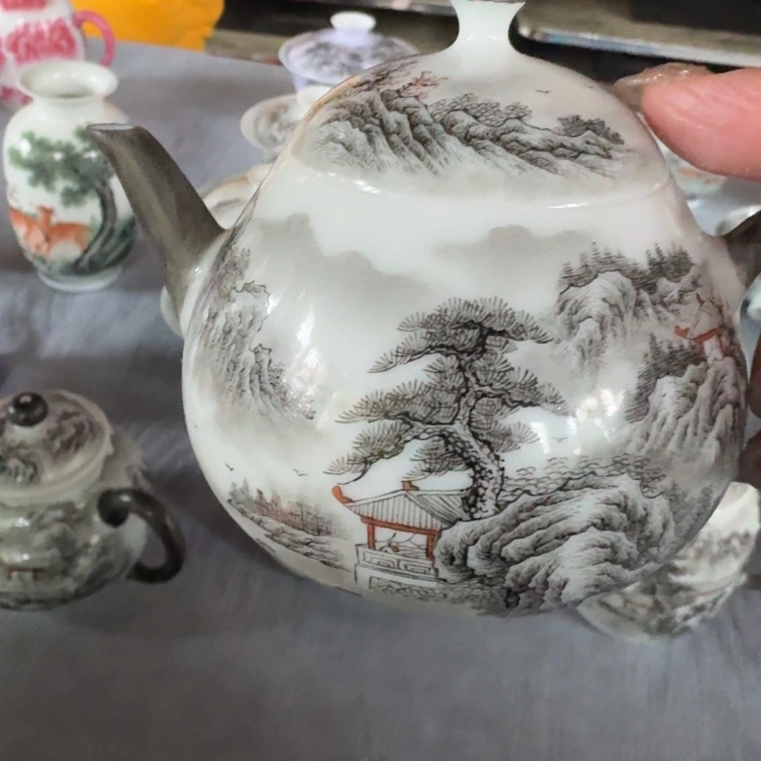 景德镇陶瓷手工小壶