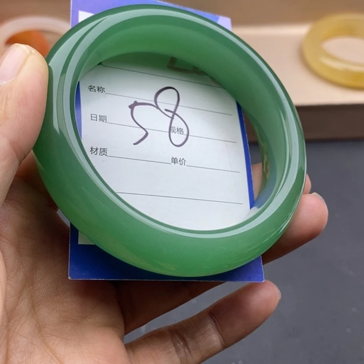 石英质玉未镶嵌手镯