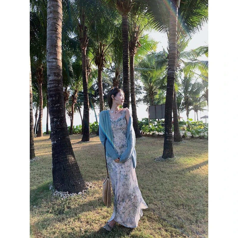 小君君布兰妮 青禾/冷清大美人碎花长裙设计感斜裁鱼尾连衣裙0742