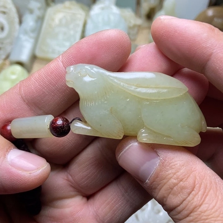 和田玉未镶嵌挂件