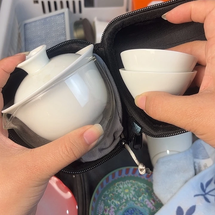 瓷片我的小姐姐真的是太可爱