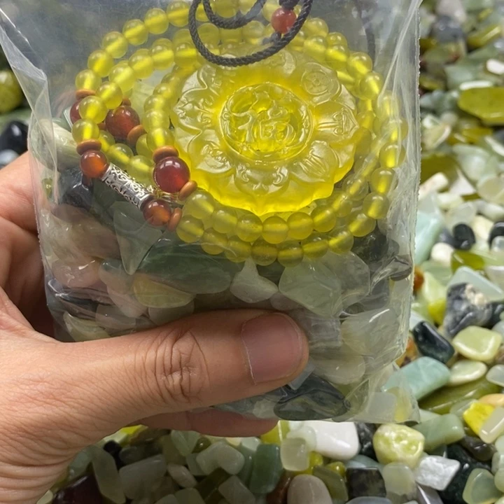 蛇纹石玉未镶嵌鱼缸石