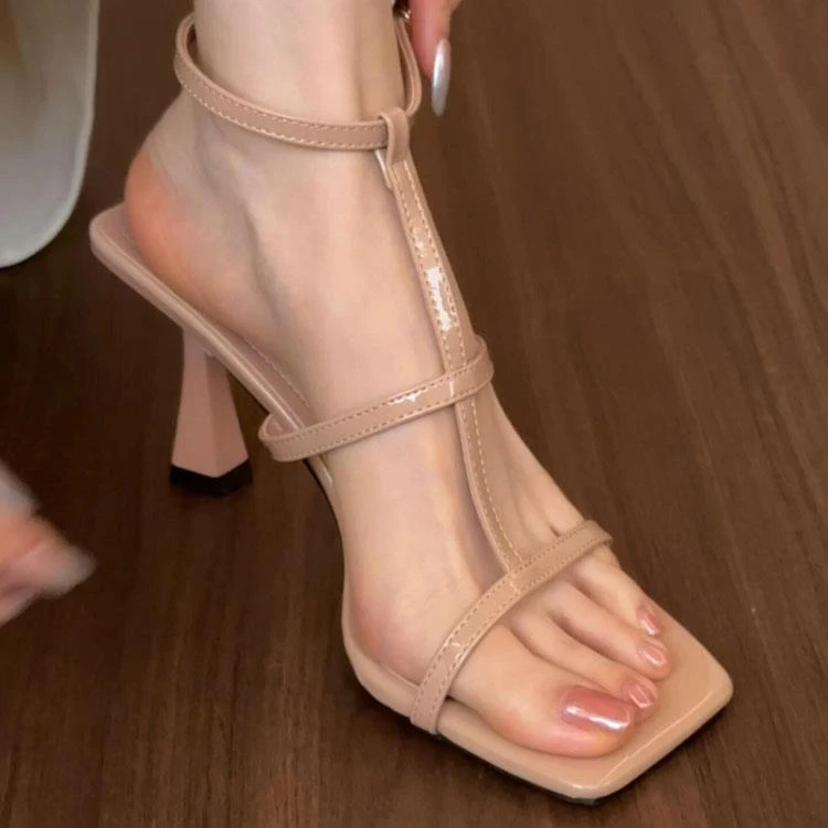仙女风方头正品2025夏季新款羊皮材质百搭一字带高跟罗马凉鞋时尚