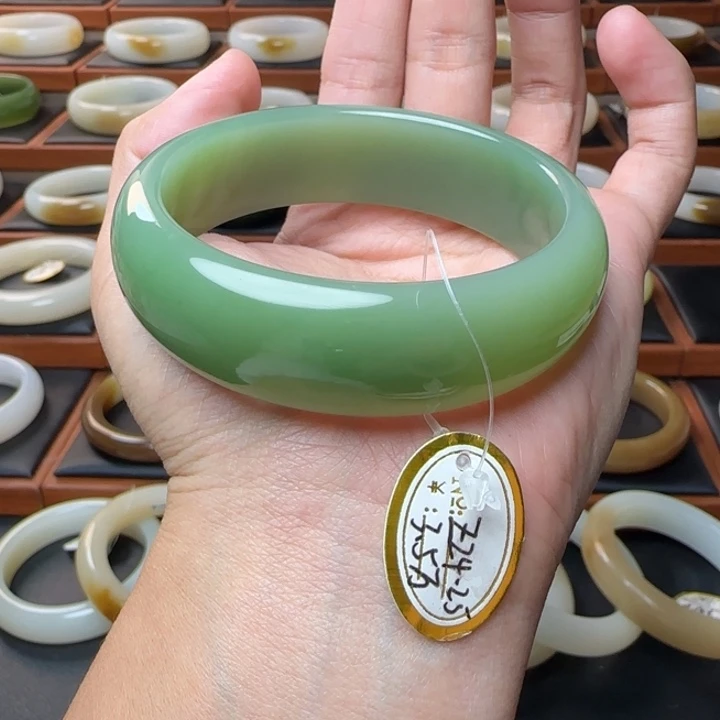 和田玉未镶嵌手镯粉青宽胎58.7