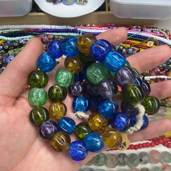 琉璃颈饰飘花多彩瓜珠 可半