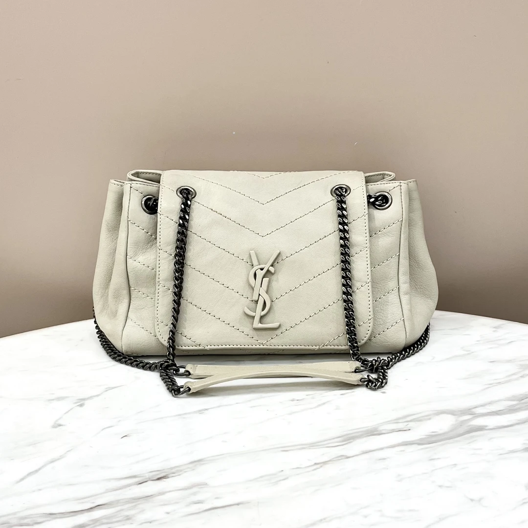 99新 YSL/圣罗兰 米灰色nolita小号链条包，98新，尺寸约24*15