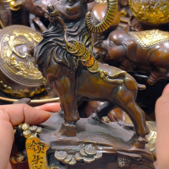 铜器摆件收收藏藏