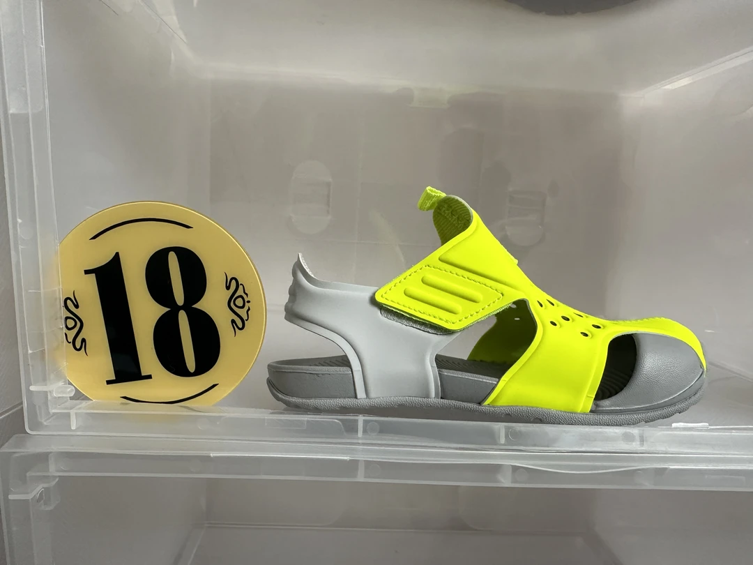 【18号鞋子】二代飞机鞋荧光绿童鞋