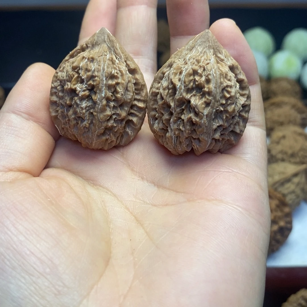 文玩核桃吊坠火狐狸30