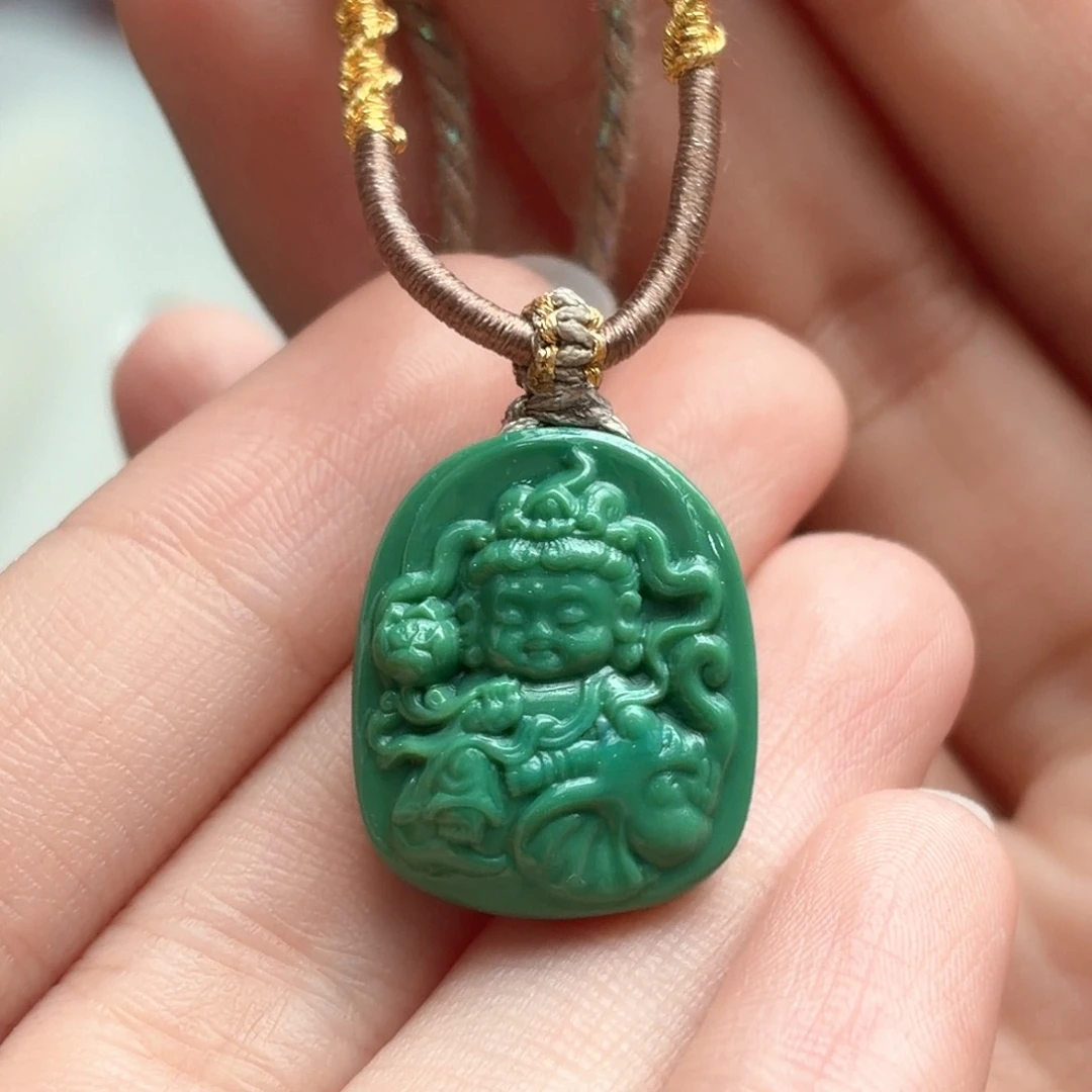 绿松石未镶嵌颈饰