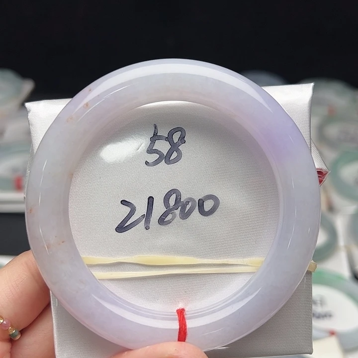 翡翠未镶嵌手镯（圆镯）