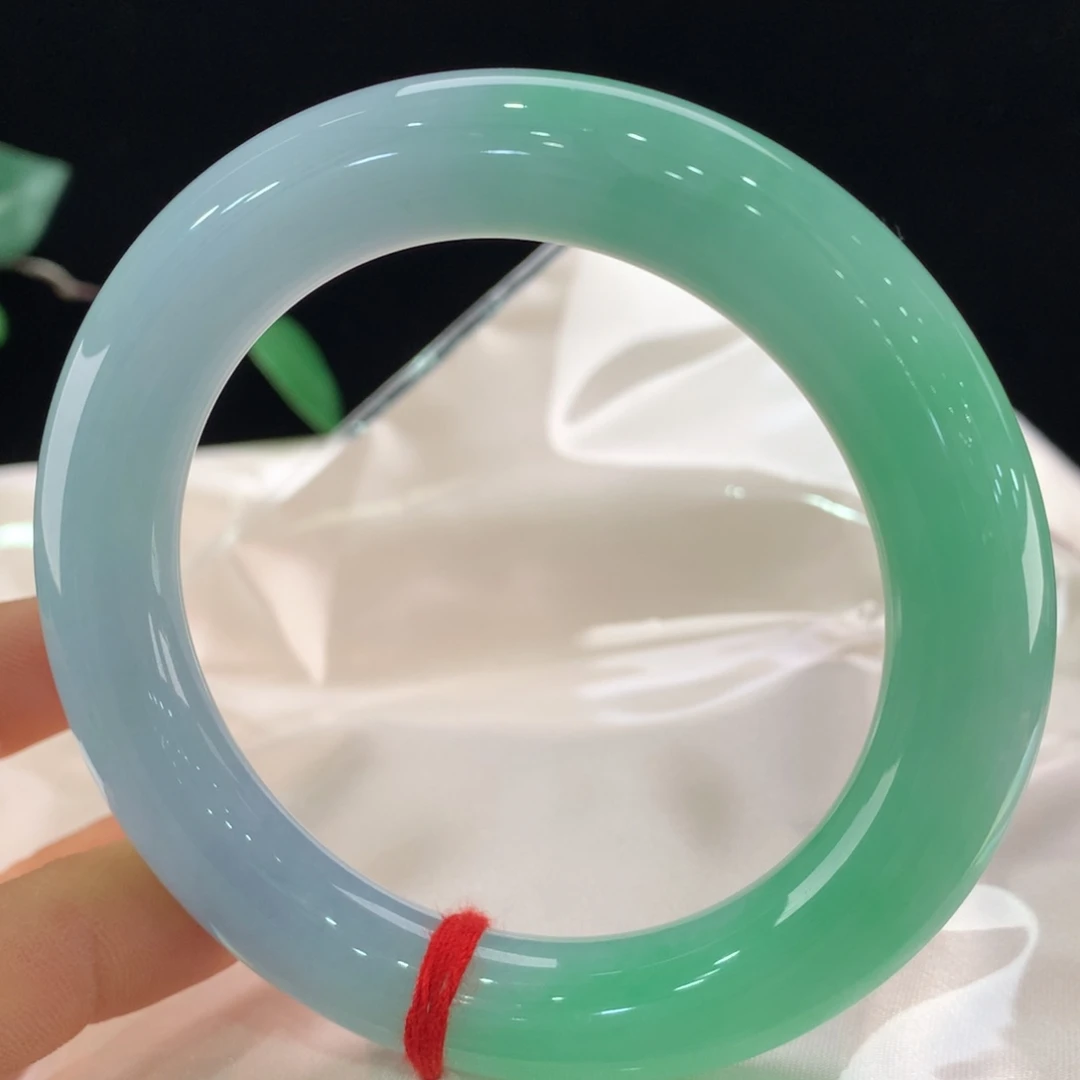 翡翠未镶嵌手镯1265