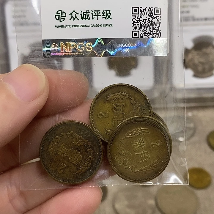 铜外**哥如图，如图，如图
