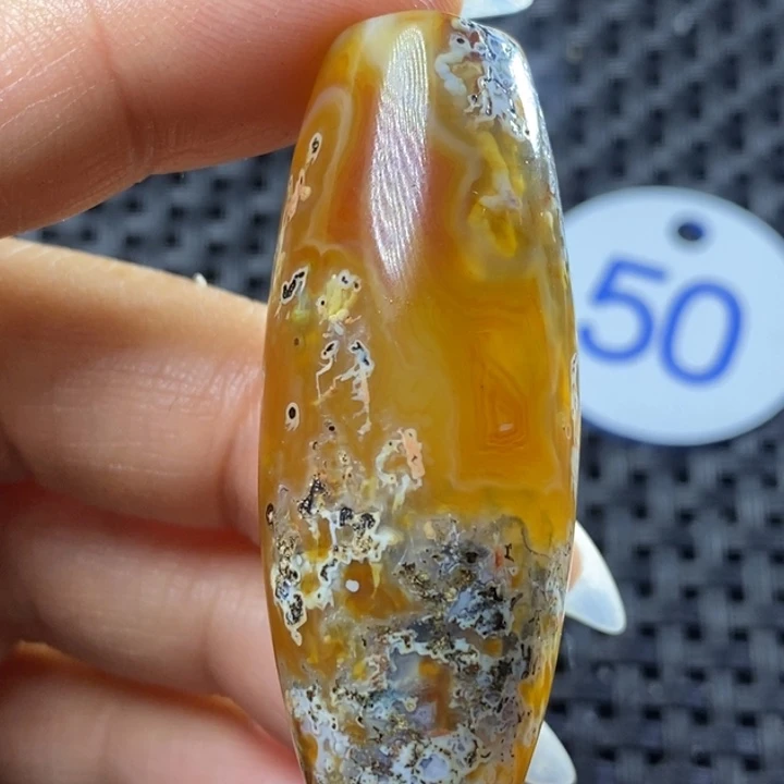 未镶嵌颈饰玛瑙/玉髓山**韵