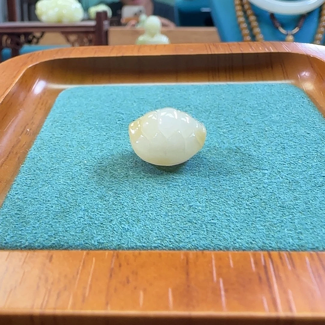 竹***林和田玉未镶嵌颈饰