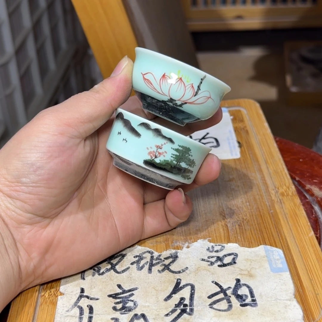 微瑕疵介意勿拍陶瓷器皿F302