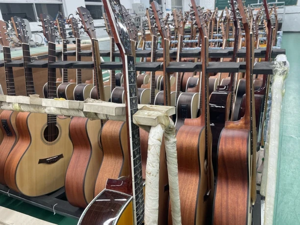 41寸民谣吉他直播间随拍链接