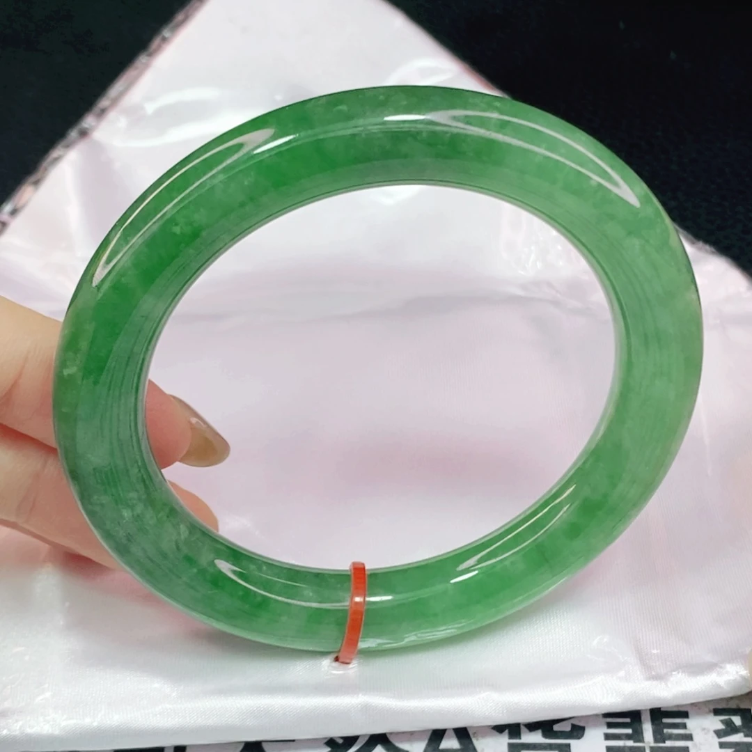 未镶嵌手镯翡翠57圆镯