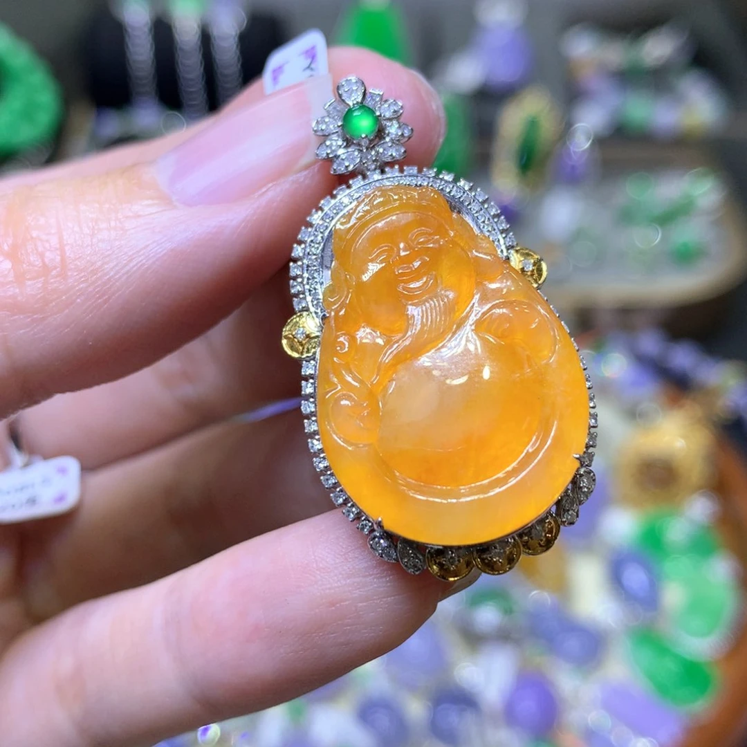 【闪购商品】翡翠颈饰18K金镶嵌翡翠吊坠项链