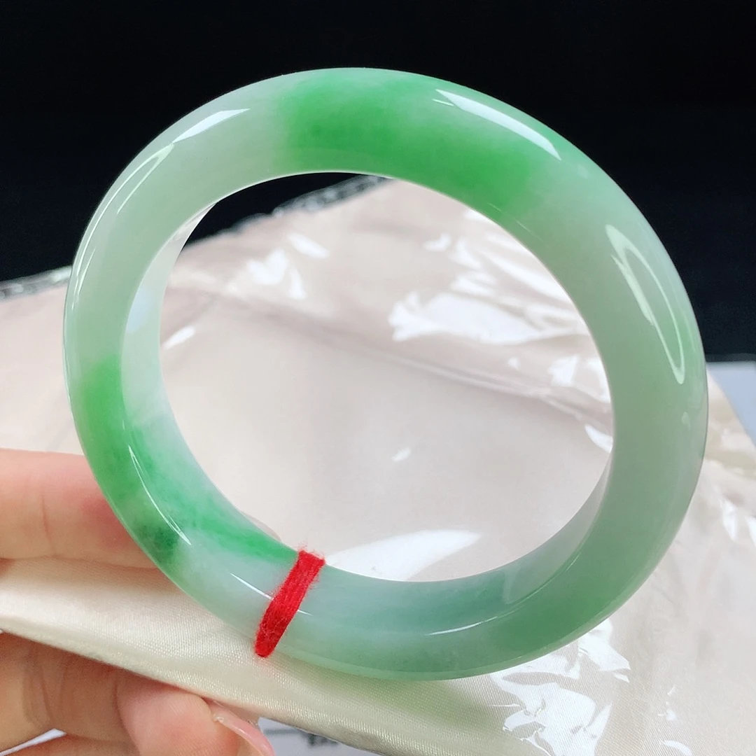 未镶嵌手镯翡翠843