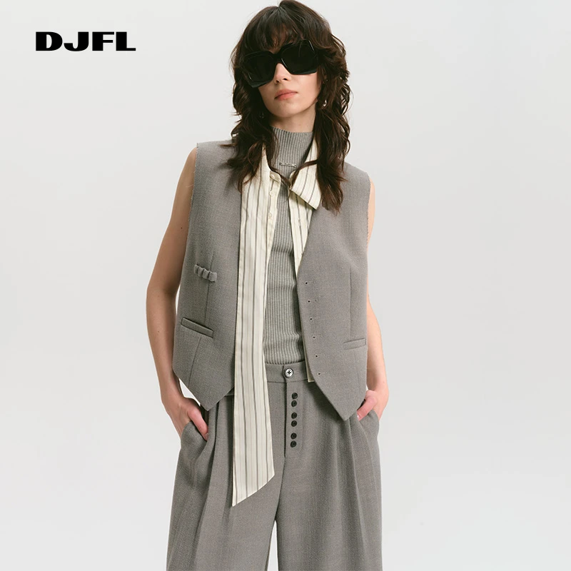 DJFL【侯佩岑同款】高级灰调重磅亚麻马夹女条纹奢华通勤 DWWA1W206