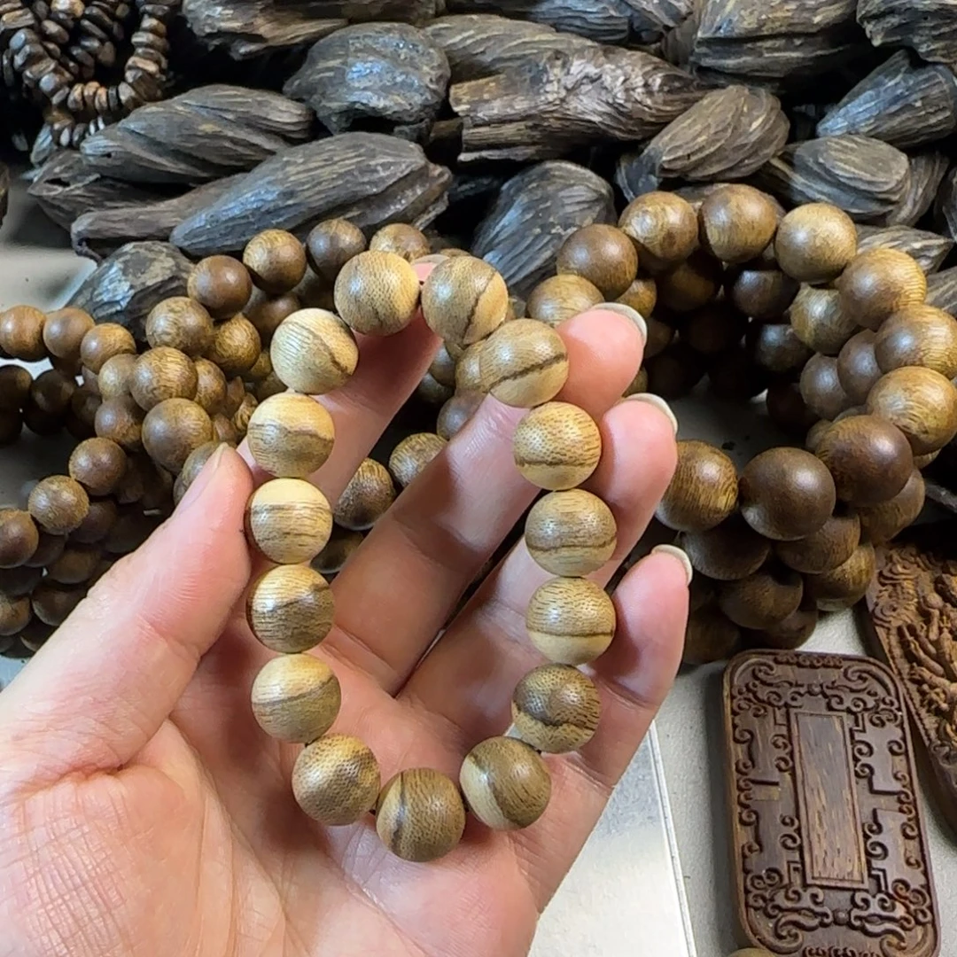 沉香沉香碎屑达拉干1.4尺寸