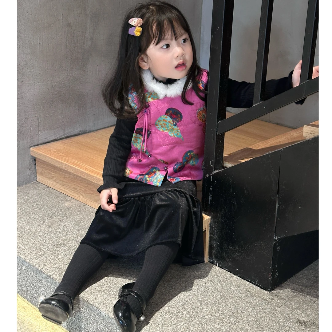 小思家2025冬季新款新中式毛领马甲丝绒半身裙女童新年拜年服套装